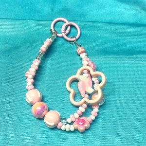 BLING Cell Phone Wristlet *comes With Plastic Piece to Attach To Your Phone